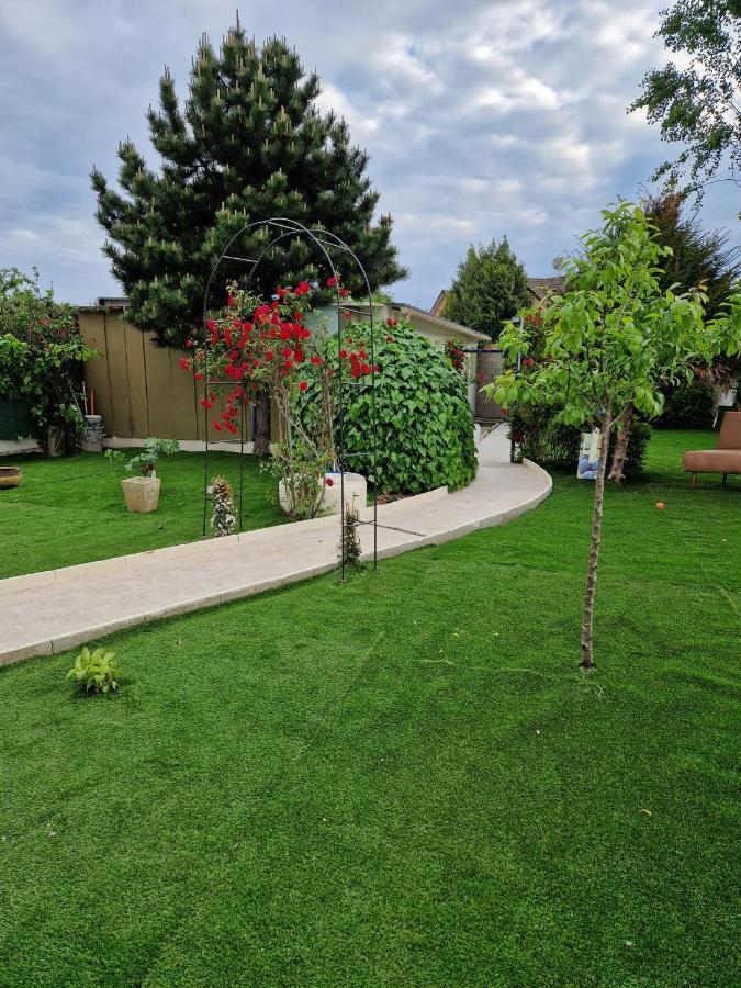 Studio 2 Pers Paris/Bourget/Cdg/Parc D'Exposition Aulnay-sous-Bois Exteriör bild